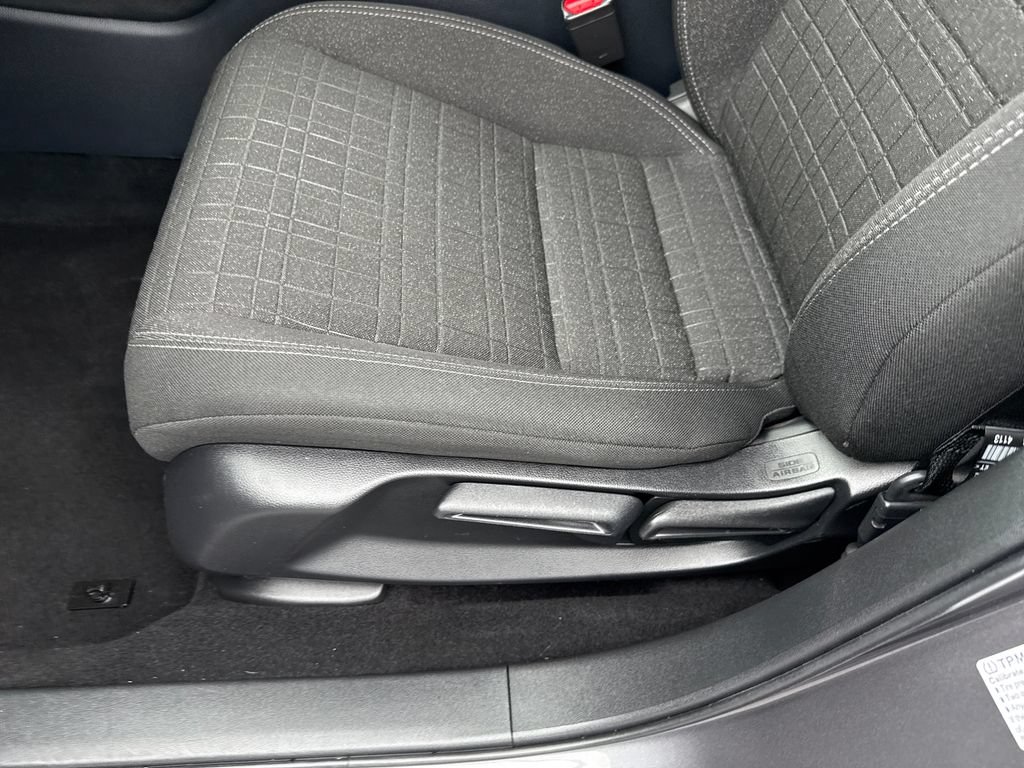 Certified 2024 Honda HR-V LX image 11
