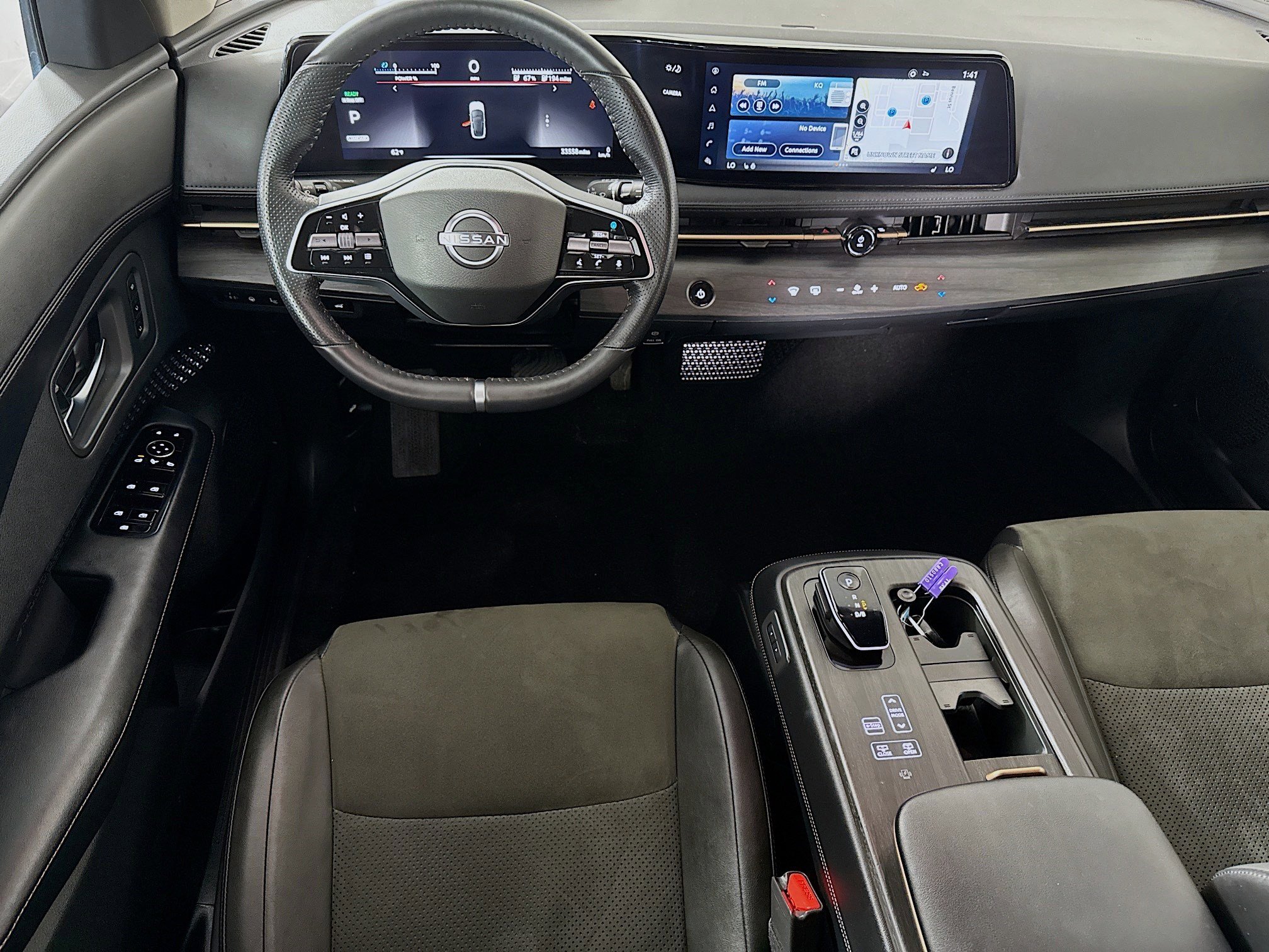 Used 2023 Nissan Ariya FWD image 17