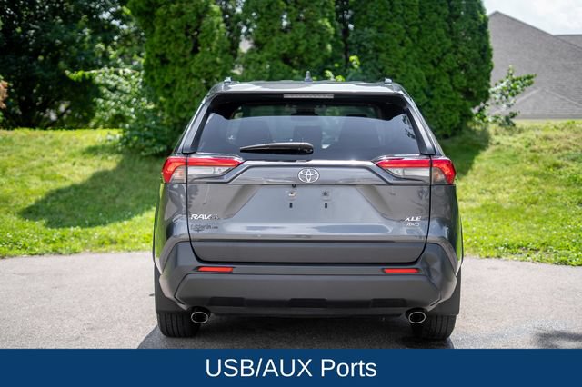 Used 2019 Toyota RAV4 XLE w/ Convenience Package AWD/4WD image 6