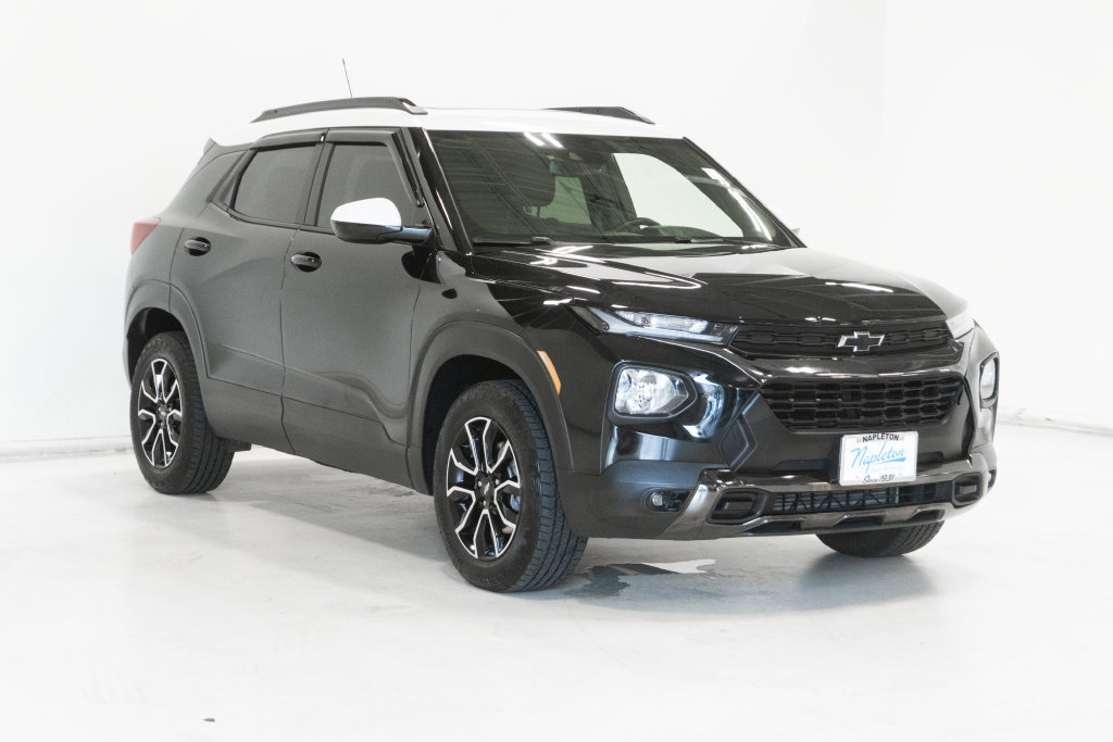 Used 2023 Chevrolet TrailBlazer ACTIV w/ Sun and Liftgate Package AWD/4WD image 6