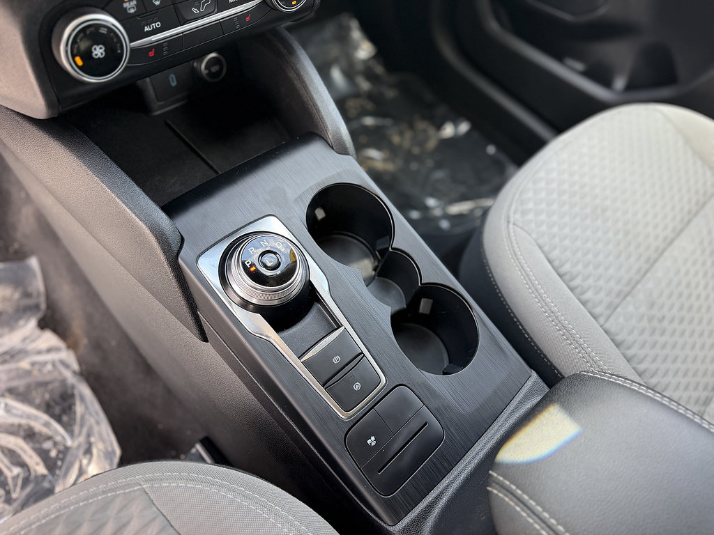 Used 2020 Ford Escape SE Sport AWD/4WD image 16