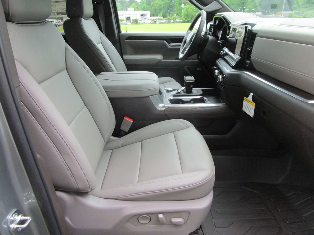 New 2026 GMC Sierra 1500 SLT w/ SLT Premium Plus Package AWD/4WD image 28