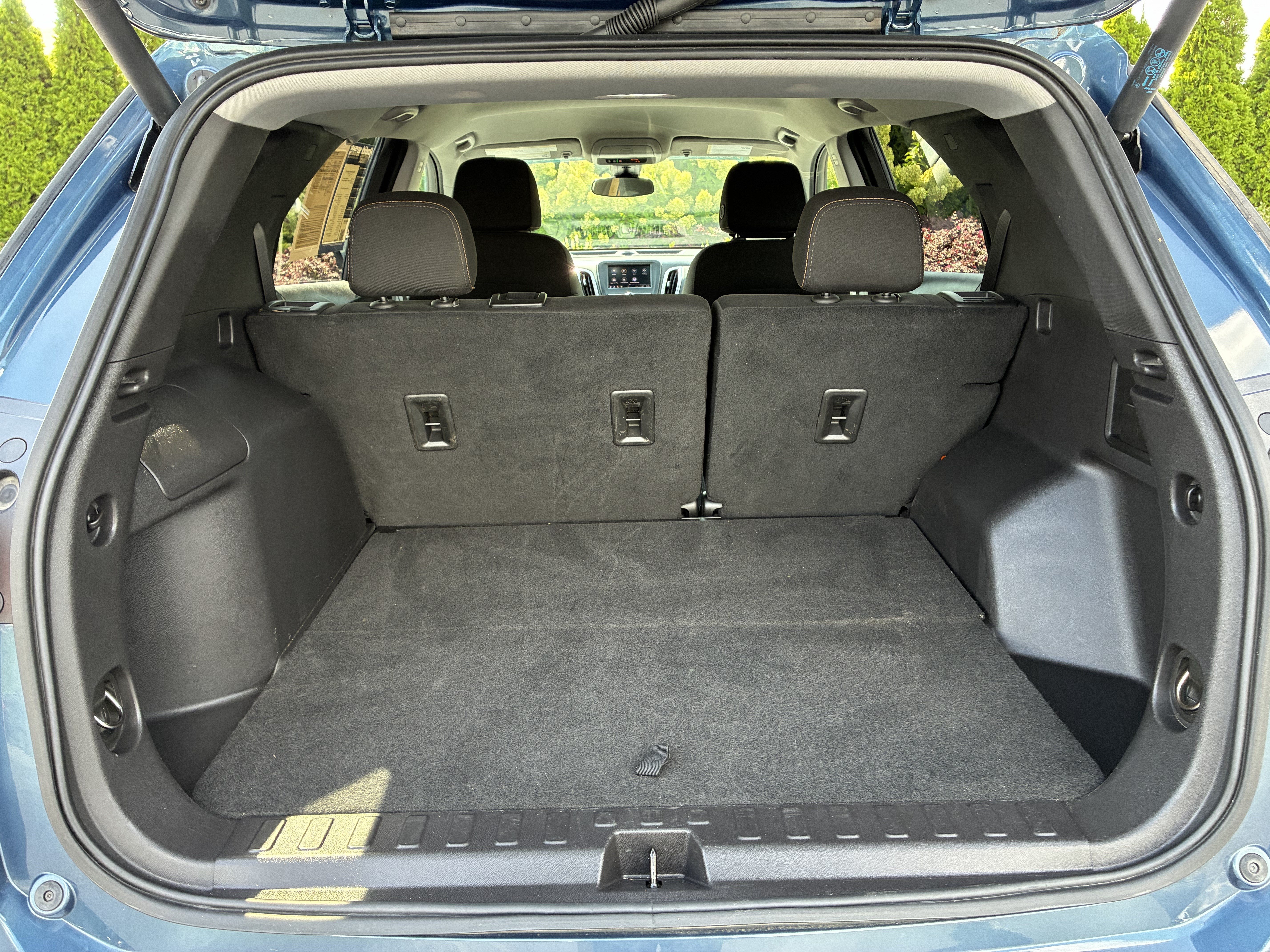 Used 2024 Chevrolet Equinox LT AWD/4WD image 13