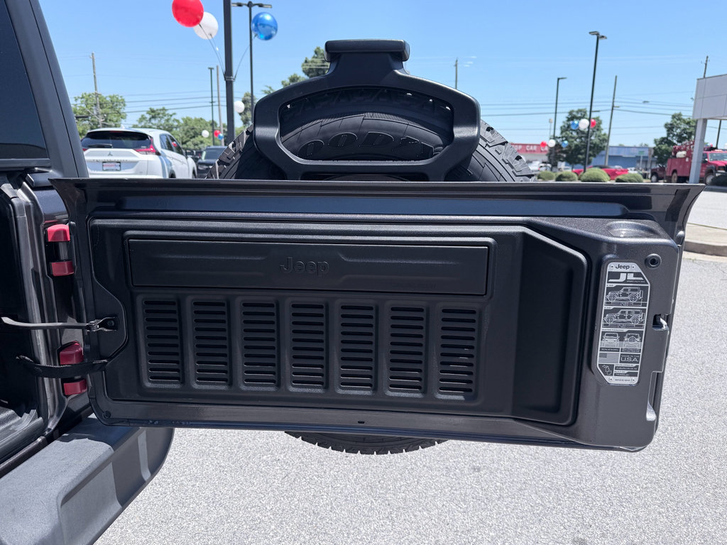 Used 2020 Jeep Wrangler Sport AWD/4WD image 28