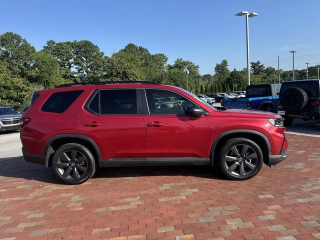 Used 2023 Honda Pilot Sport image 16
