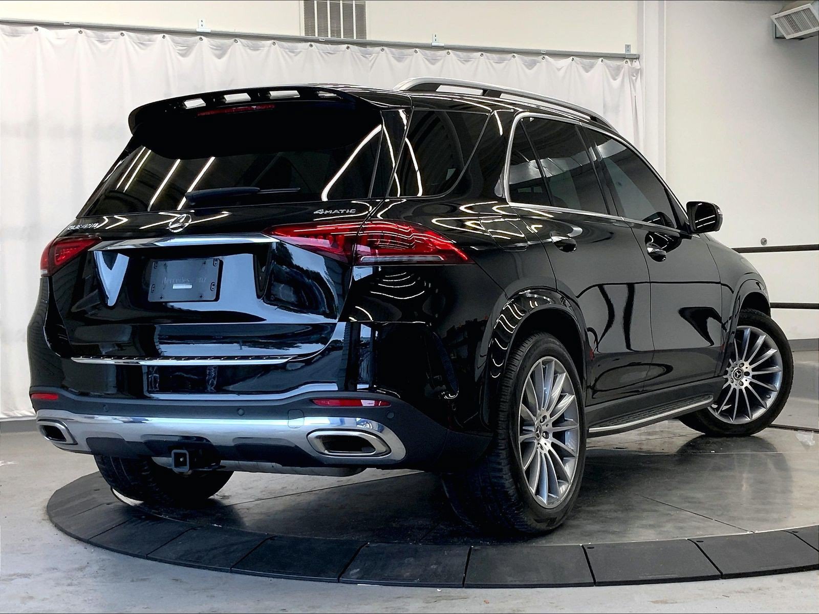 Used 2021 Mercedes-Benz GLE 450 4MATIC image 12
