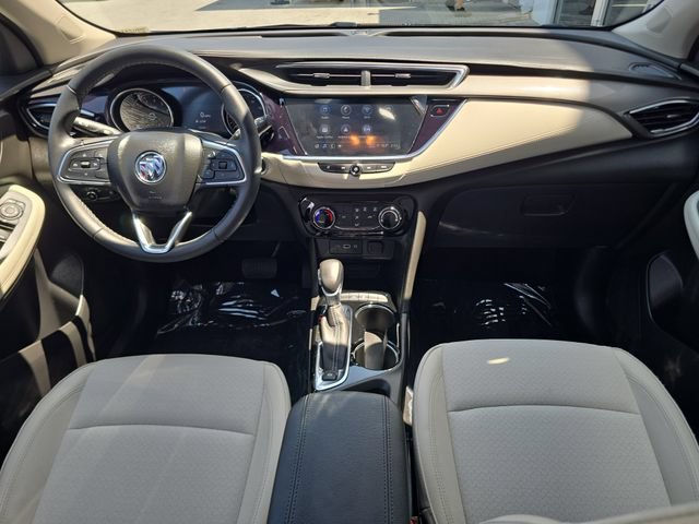 Used 2021 Buick Encore GX Preferred w/ Sport Touring Package FWD image 11