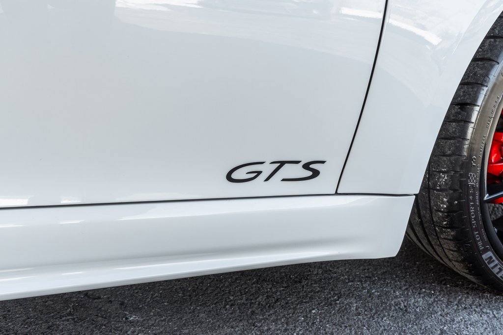 Used 2018 Porsche 718 Boxster GTS image 4