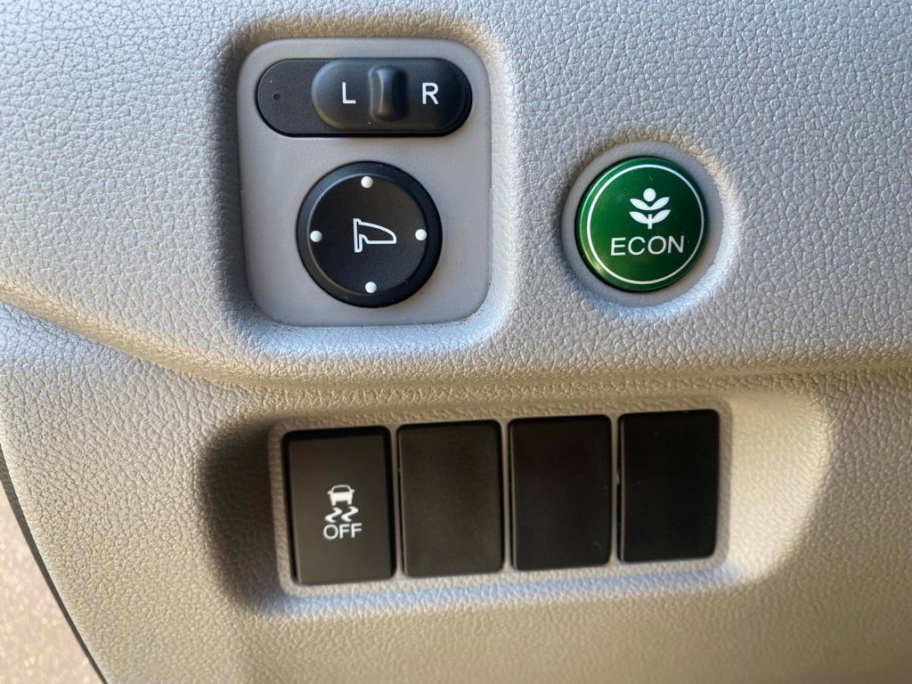 Used 2018 Honda Pilot EX-L image 16
