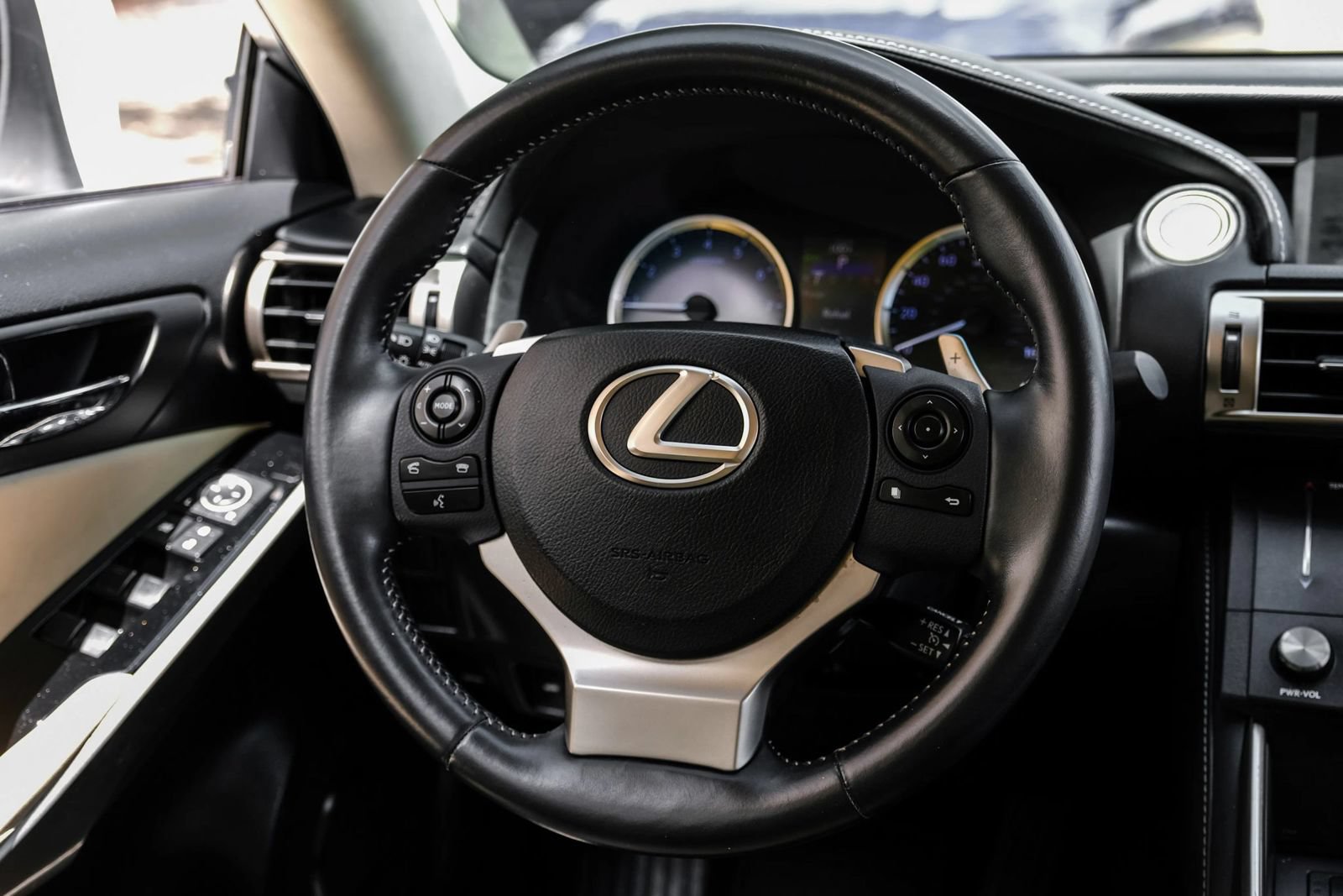 Used 2015 Lexus IS 250 AWD w/ Navigation System Package image 15