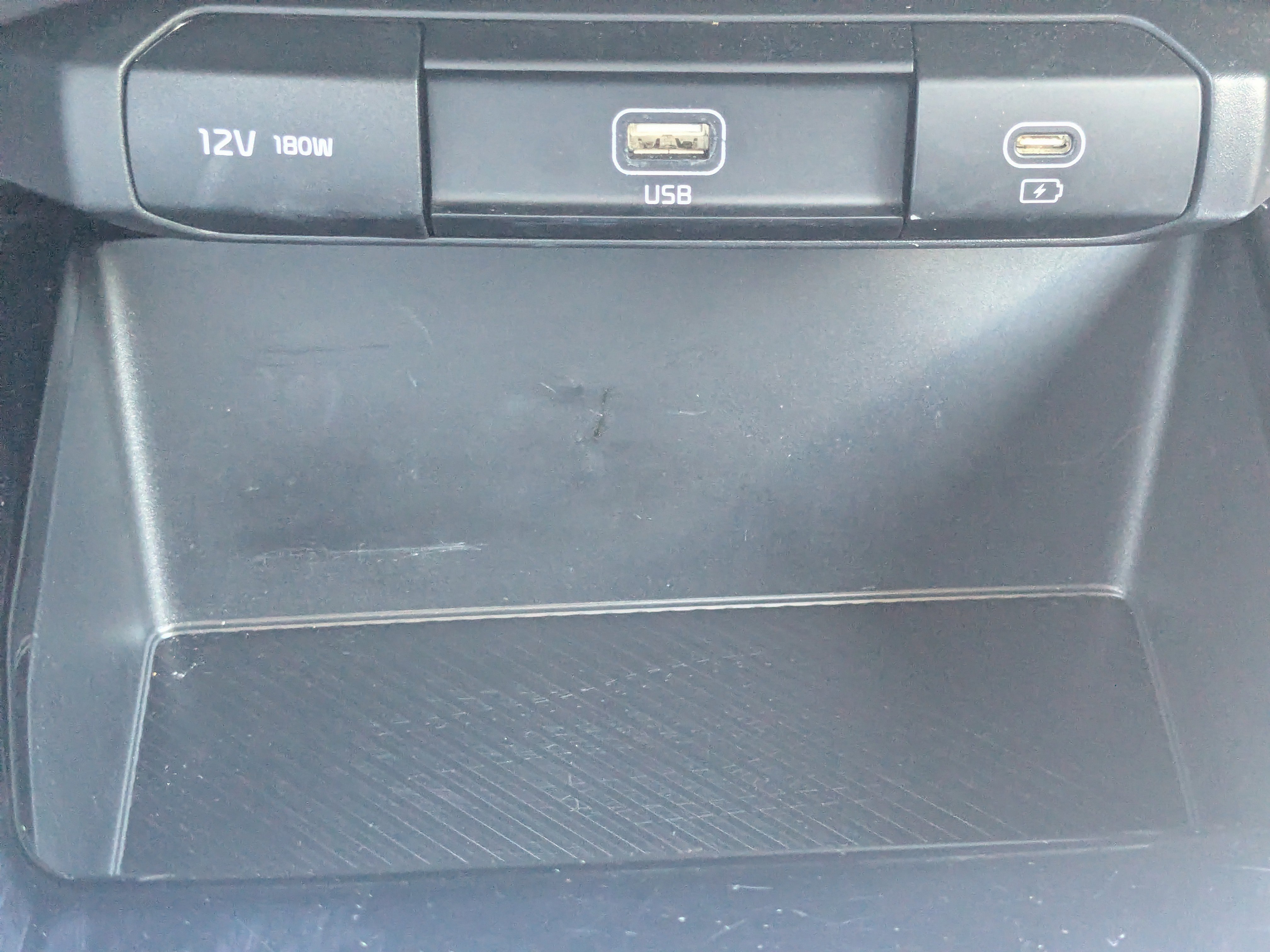 Certified 2024 Kia Niro LX image 28