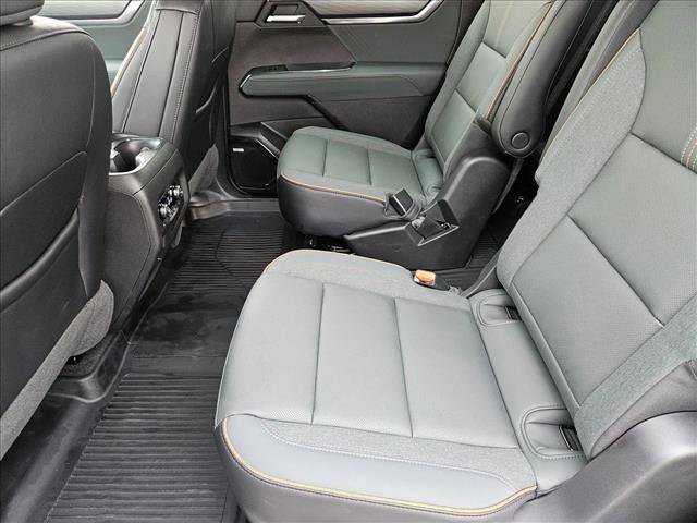 New 2026 GMC Acadia AT4 w/ Super Cruise Package image 16