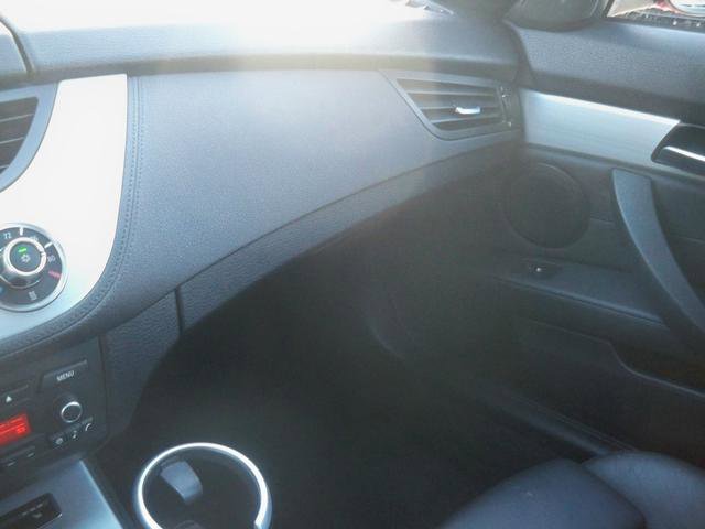 Used 2011 BMW Z4 sDrive35i image 9