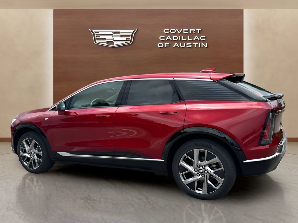 New 2026 Cadillac Optiq Luxury 2 w/ LPO, Floor Liner Package RWD image 6