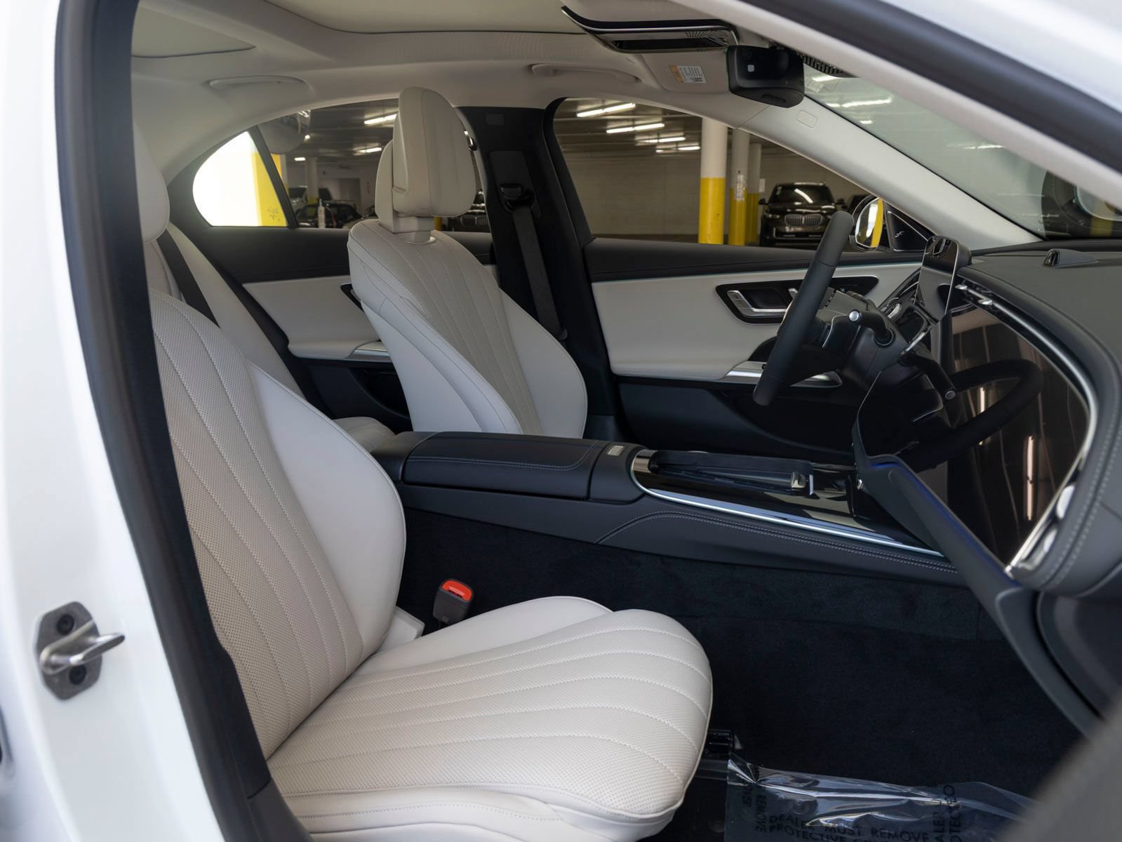 New 2026 Mercedes-Benz E 450 4MATIC Sedan image 26