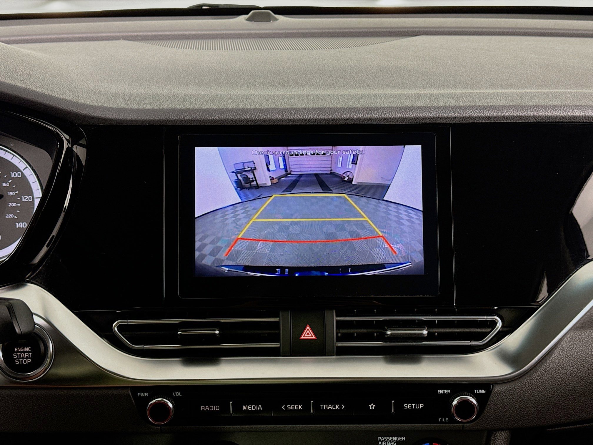 Used 2022 Kia Niro LXS image 28