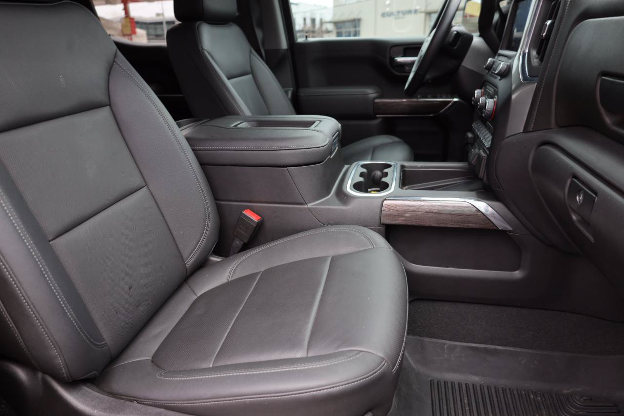 Used 2022 Chevrolet Silverado 1500 LTZ w/ LTZ Premium Package AWD/4WD image 9
