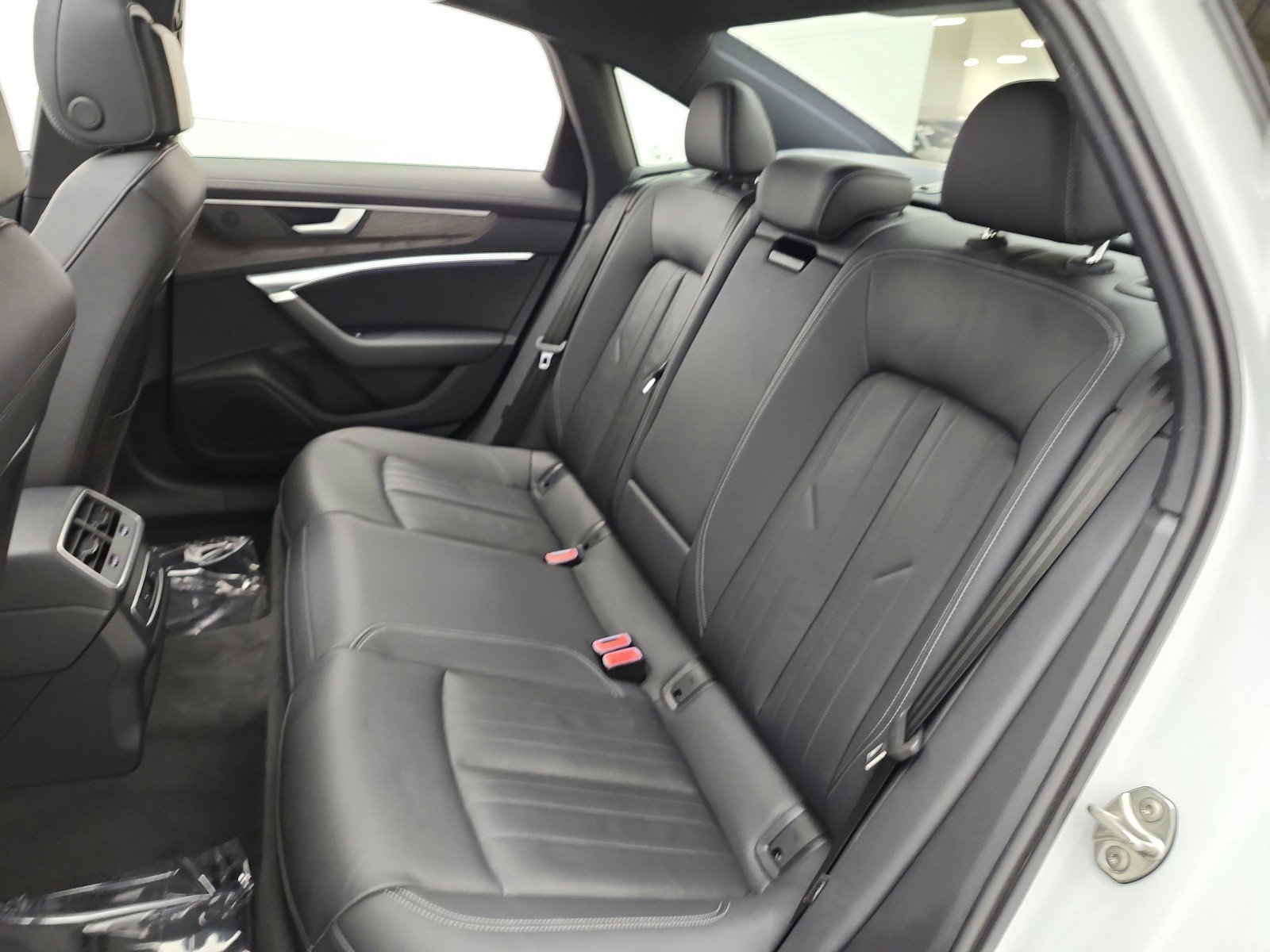 Used 2023 Audi A6 2.0T Premium w/ Convenience Package AWD/4WD image 13