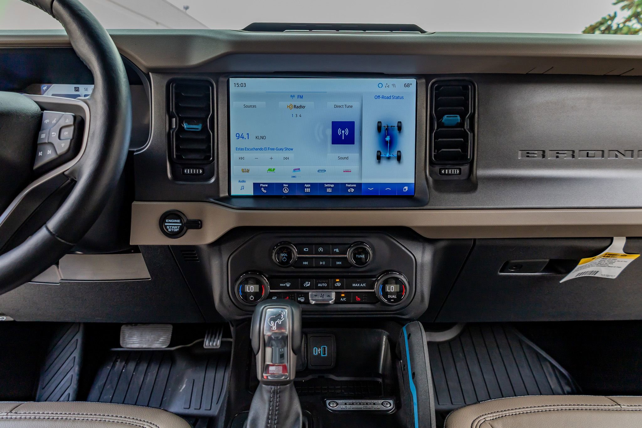 Used 2024 Ford Bronco Wildtrak image 23