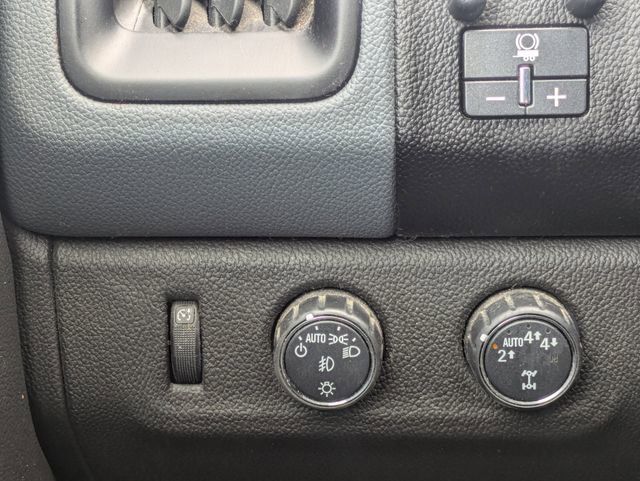 Used 2021 Chevrolet Colorado Z71 AWD/4WD image 29