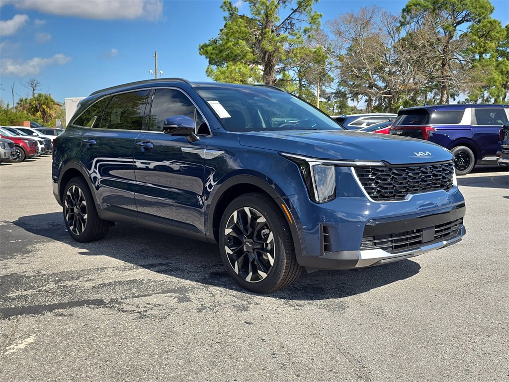 New 2026 Kia Sorento SX image 2