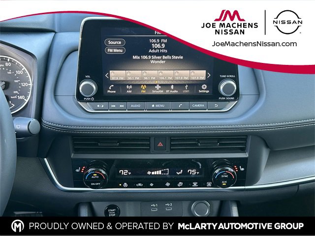 New 2026 Nissan Rogue SV image 18