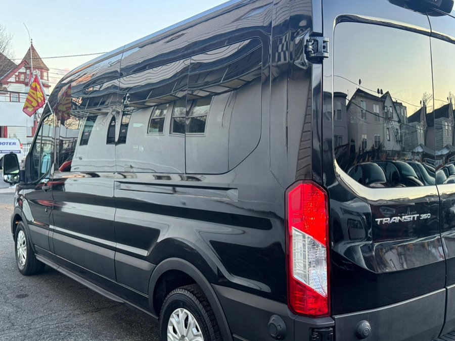 Used 2024 Ford Transit 350 XLT RWD image 33