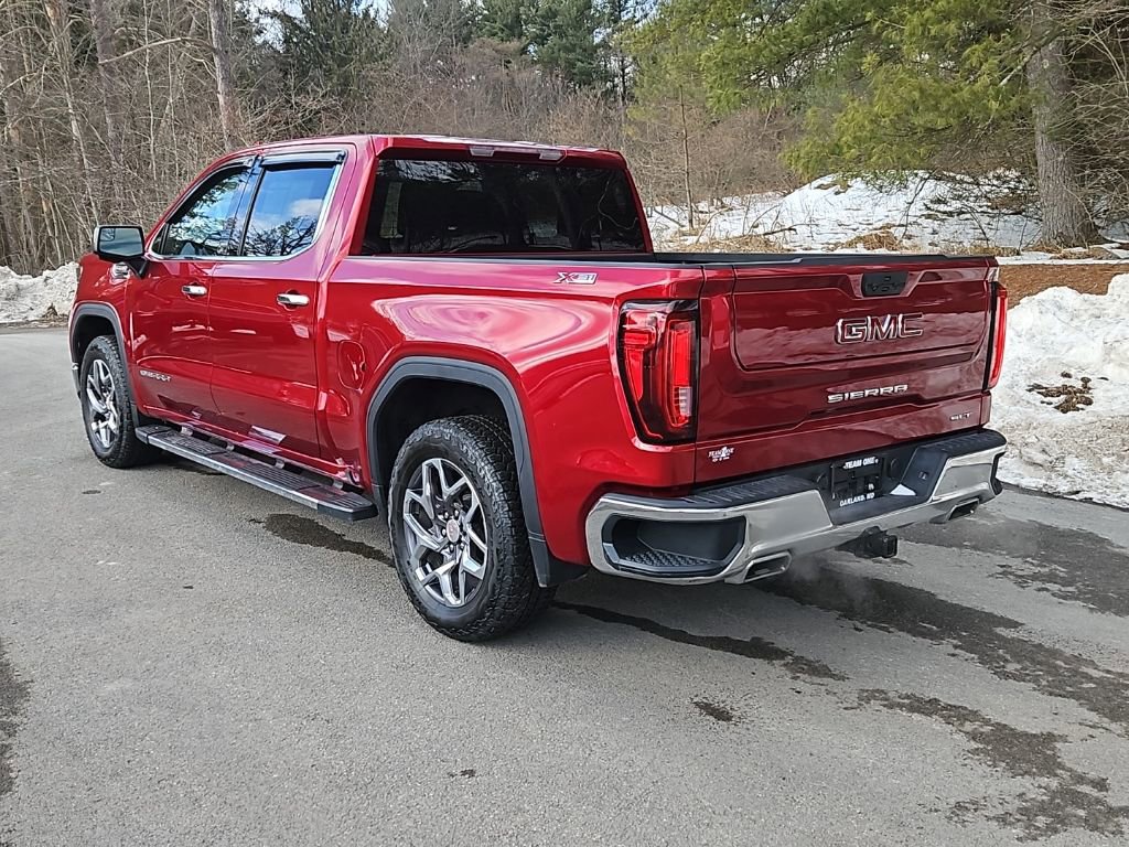 Used 2022 GMC Sierra 1500 SLT w/ SLT Premium Package image 3
