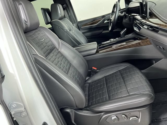 Certified 2024 Cadillac Escalade Sport Platinum AWD/4WD image 29