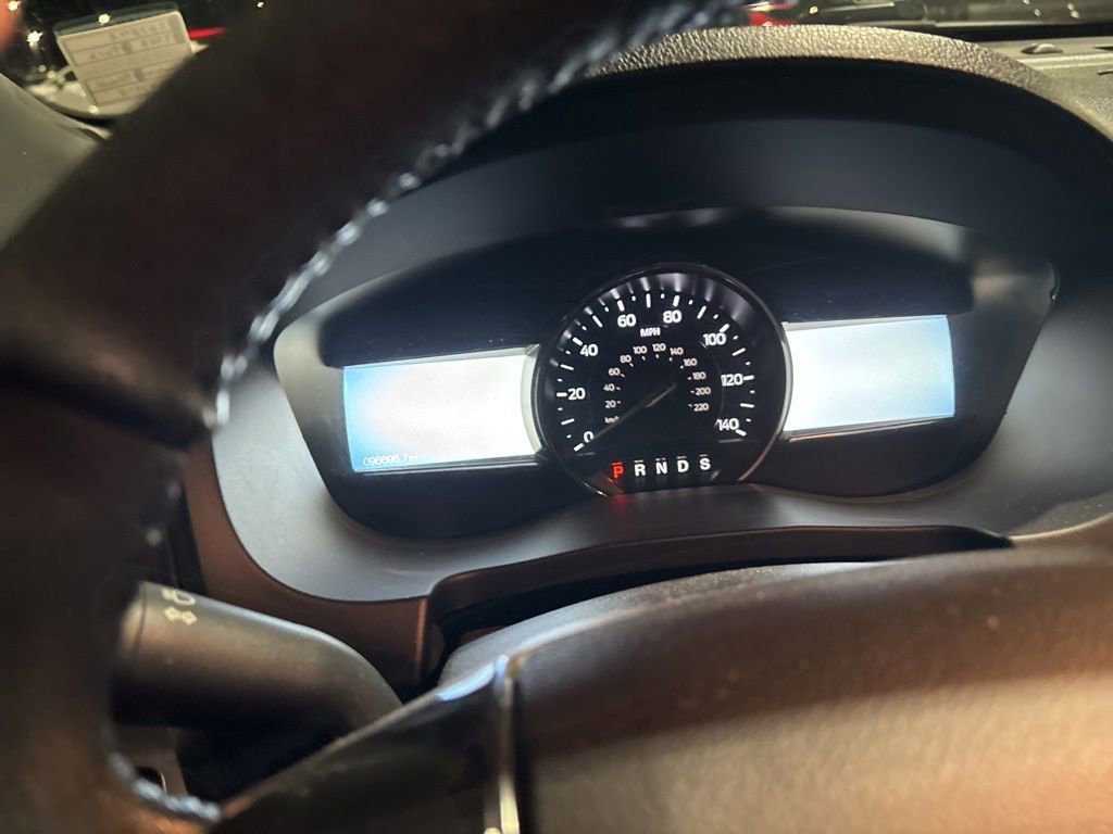 Used 2018 Ford Explorer Limited image 9