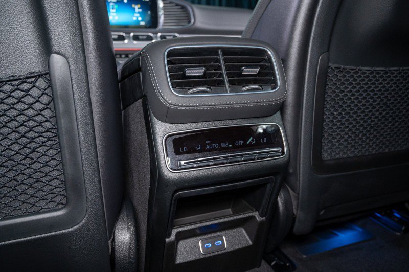 New 2025 Mercedes-Benz GLS 63 AMG 4MATIC image 26