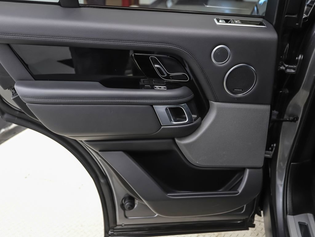 Used 2019 Land Rover Range Rover Supercharged image 18