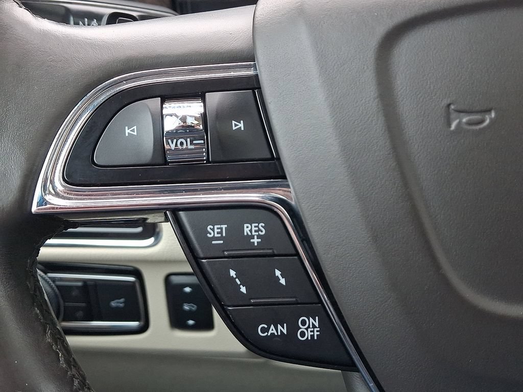 Certified 2020 Lincoln Navigator Reserve w/ Equipment Group 201A Reserve AWD/4WD image 23