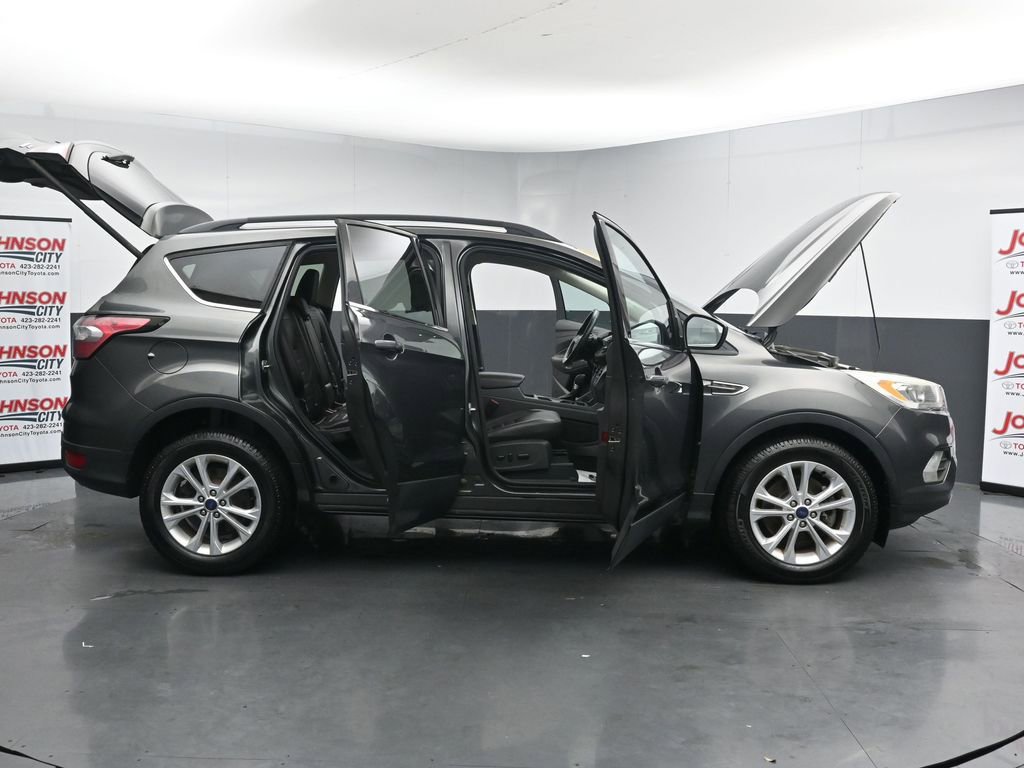 Used 2017 Ford Escape SE w/ SE Leather Comfort Package image 42