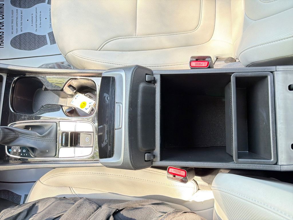 Certified 2025 Hyundai Santa Cruz SEL FWD image 27