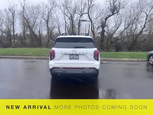 Used 2023 Hyundai Palisade Limited image 8