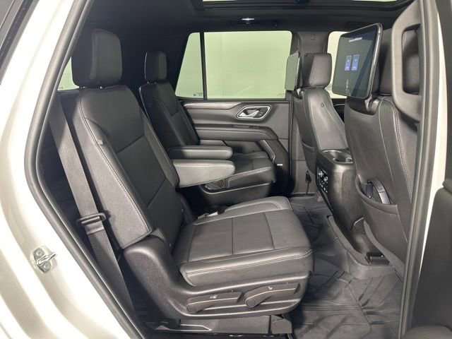 Used 2024 Chevrolet Tahoe Z71 w/ Z71 Off-Road Package AWD/4WD image 17