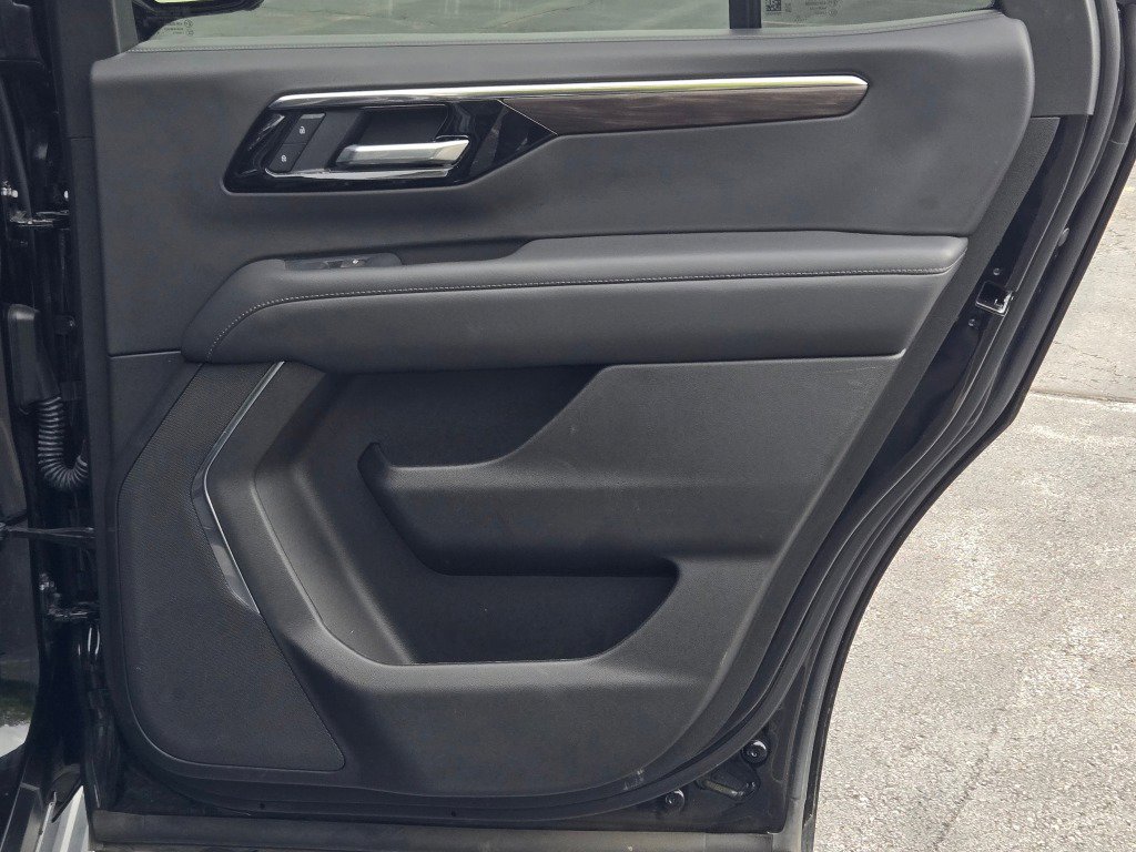 Certified 2025 Chevrolet Tahoe LT AWD/4WD image 10