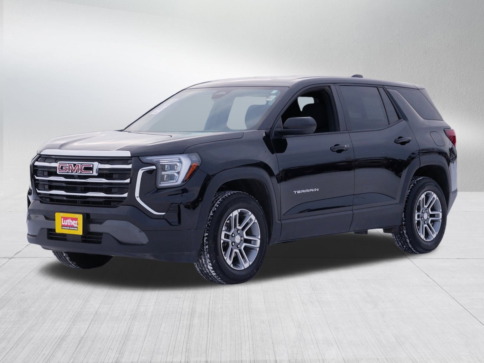 Used 2025 GMC Terrain Elevation image 3