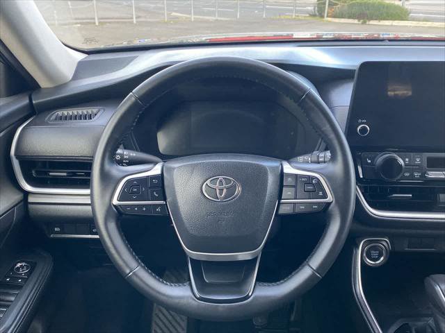 Certified 2025 Toyota Grand Highlander AWD image 14