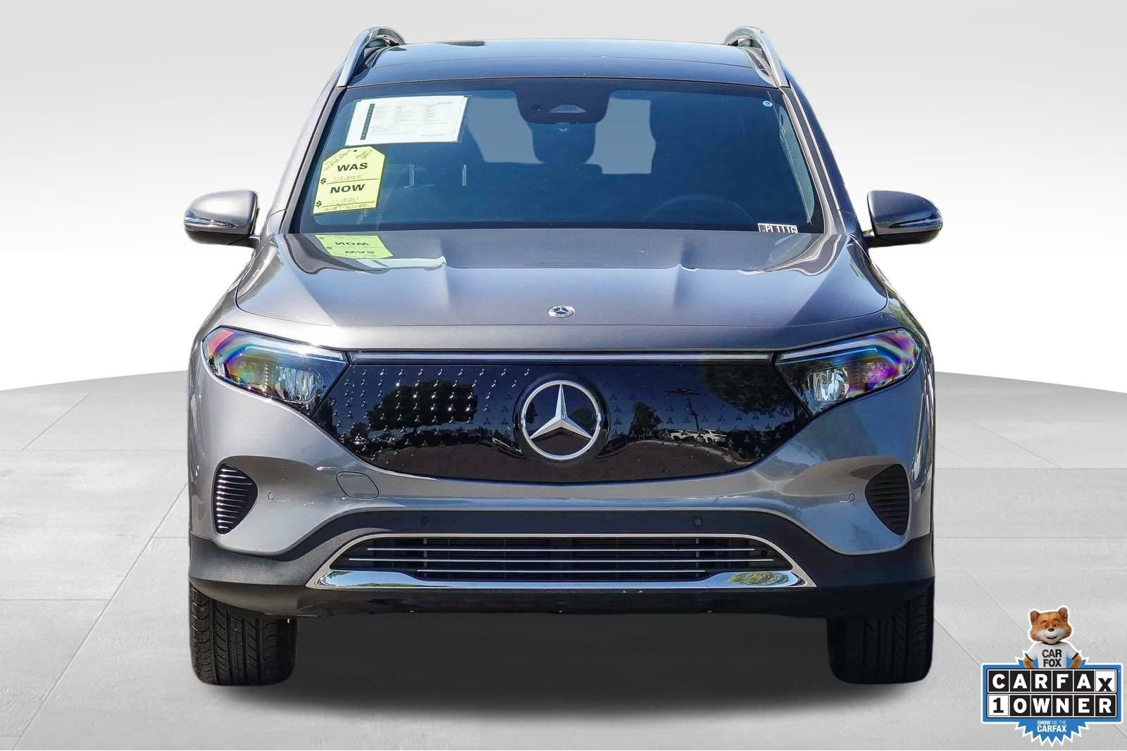 Used 2024 Mercedes-Benz EQB 300 4MATIC image 2