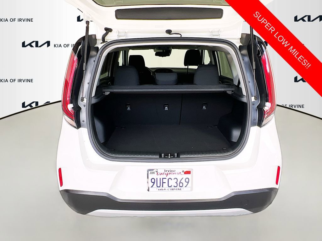 Certified 2025 Kia Soul EX image 27