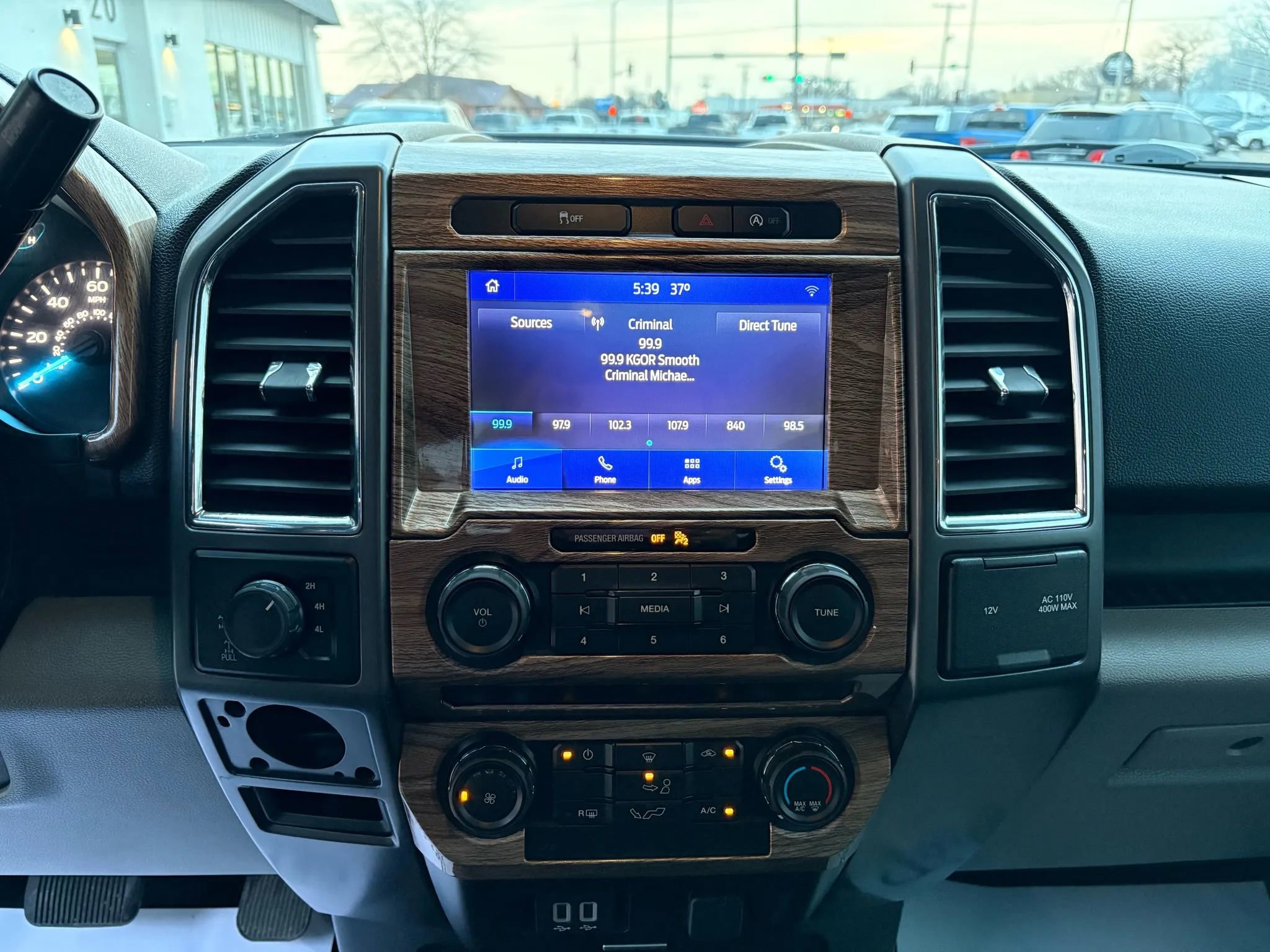 Used 2020 Ford F150 XL w/ Equipment Group 101A Mid AWD/4WD image 17