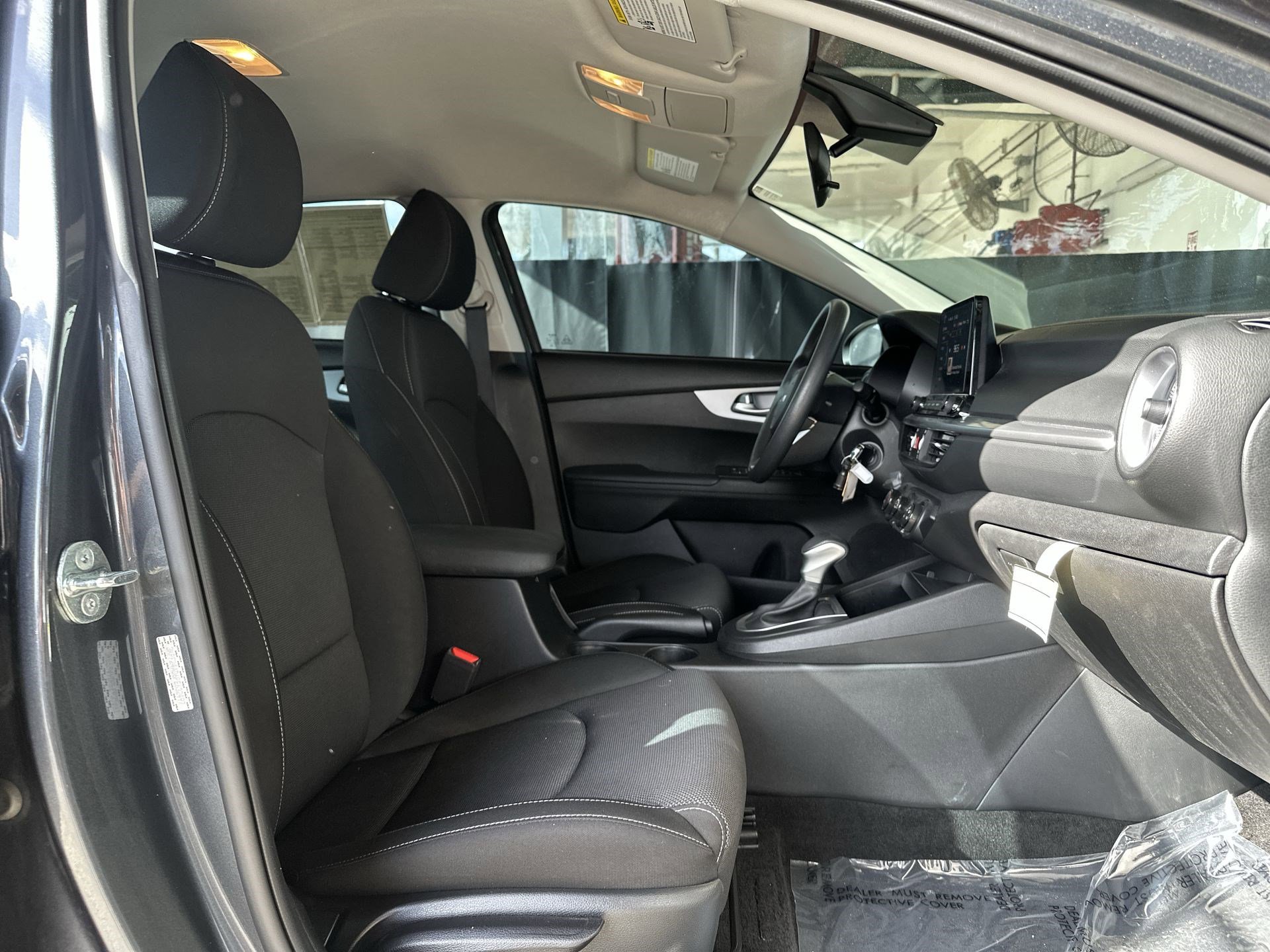 Used 2023 Kia Forte LXS w/ LXS Technology Package image 19