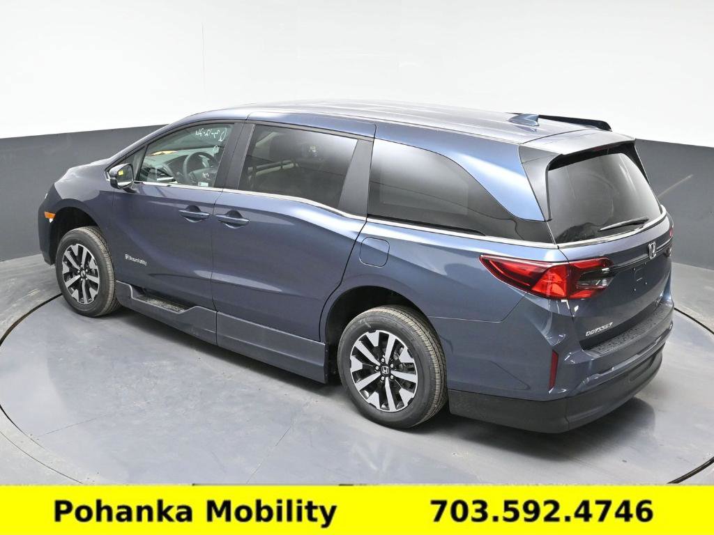 Used 2026 Honda Odyssey EX-L image 18