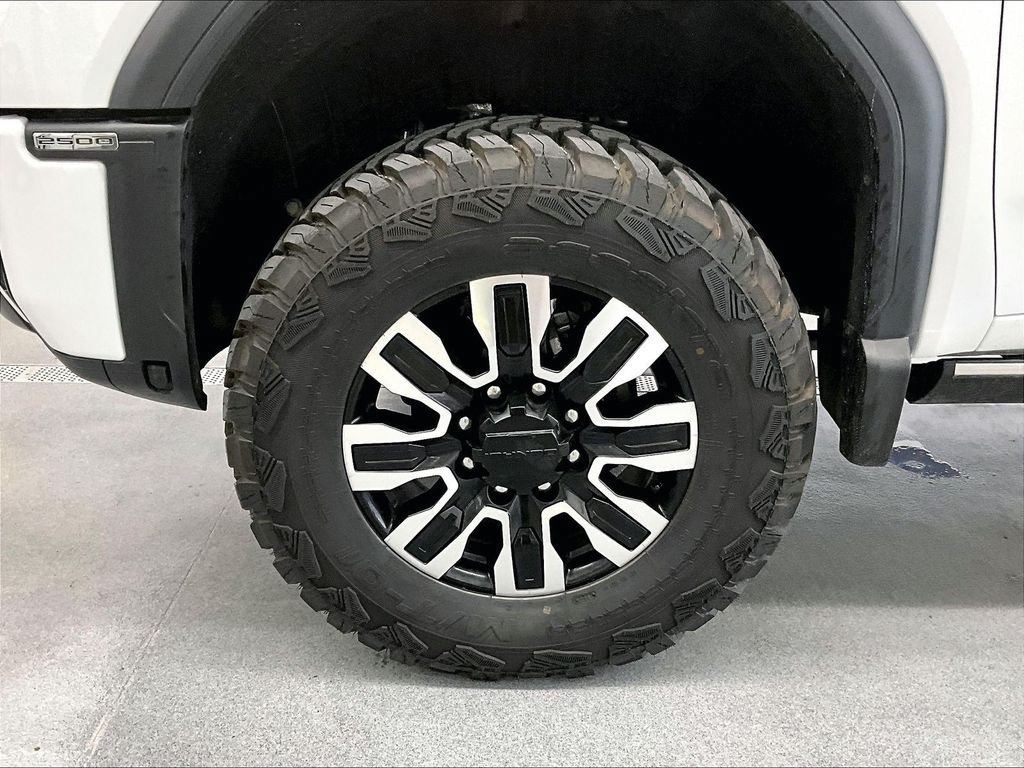 Used 2025 GMC Sierra 2500 Denali Ultimate AWD/4WD image 7