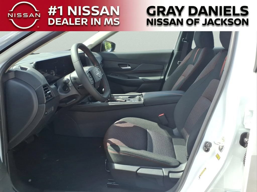 New 2026 Nissan Sentra SR w/ Floor Mat Package FWD image 22