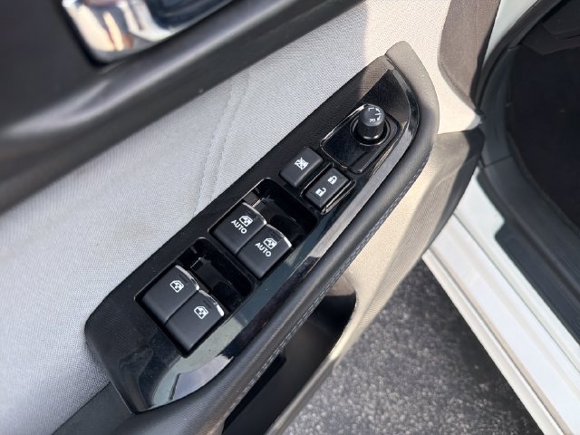 Used 2018 Subaru Legacy 2.5i Sport AWD/4WD image 13