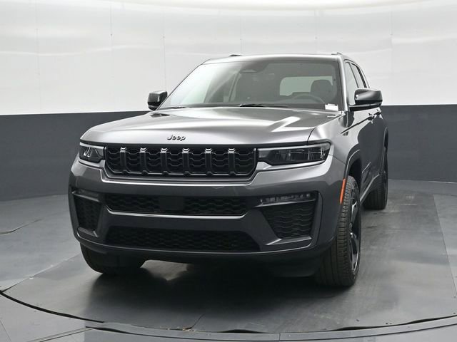 New 2026 Jeep Grand Cherokee Limited w/ Limited Altitude Package image 8