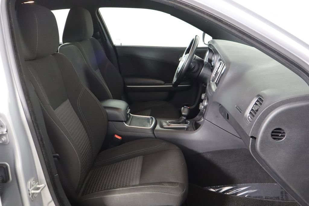Used 2023 Dodge Charger SXT RWD image 18